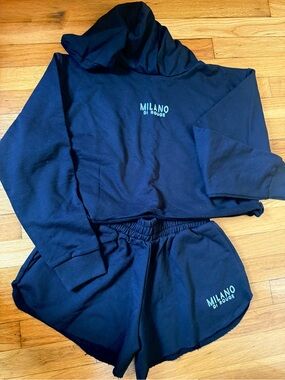 Milano Di Rouge Black Cropped Hoodie & Shorts Set